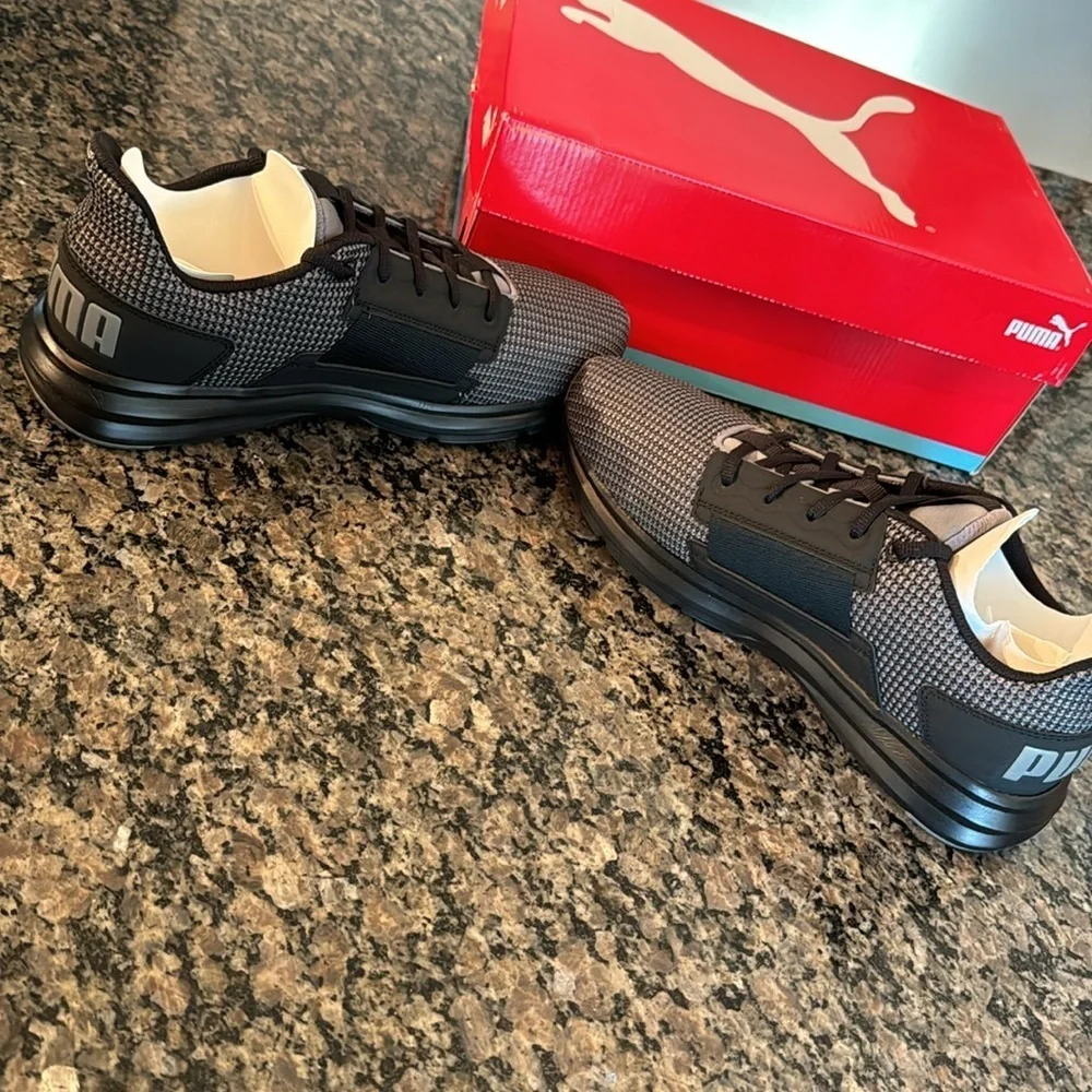 Puma Easy Street Knit NIB 10